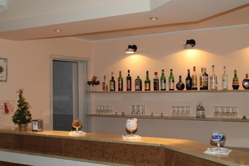 Hotel Minerva Brindisi Bagian luar foto