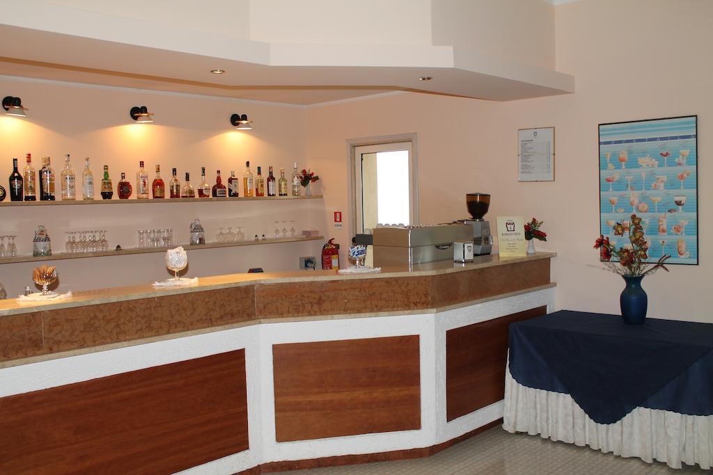 Hotel Minerva Brindisi Bagian luar foto